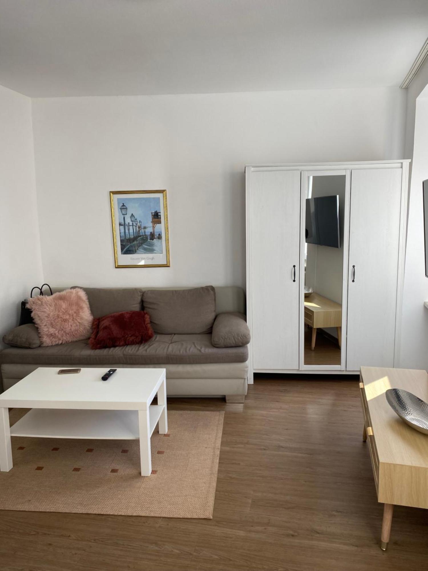 Ferienwohnung Zentral An Der Moselpromenade Целль-ан-дер-Мозель Екстер'єр фото