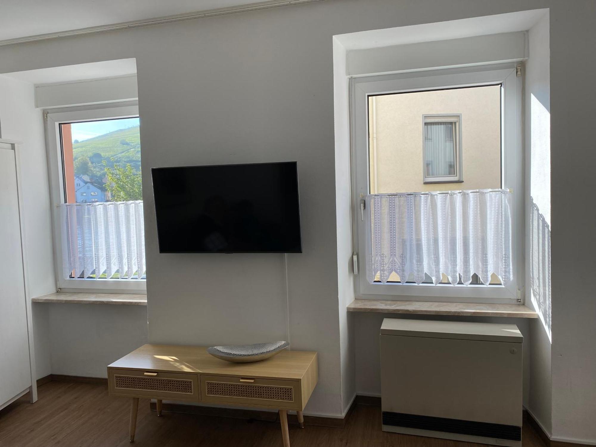 Ferienwohnung Zentral An Der Moselpromenade Целль-ан-дер-Мозель Екстер'єр фото